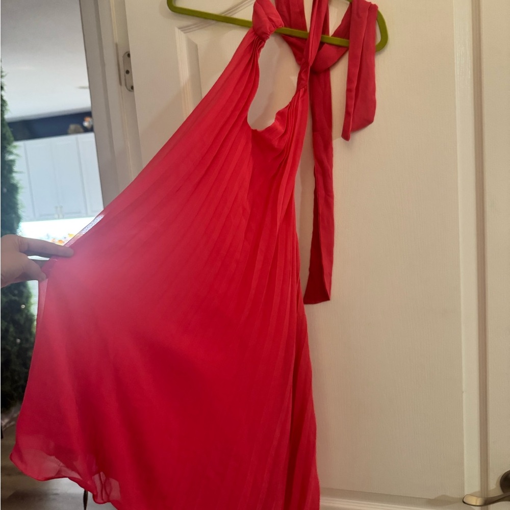 Chic pink Halter Dress
